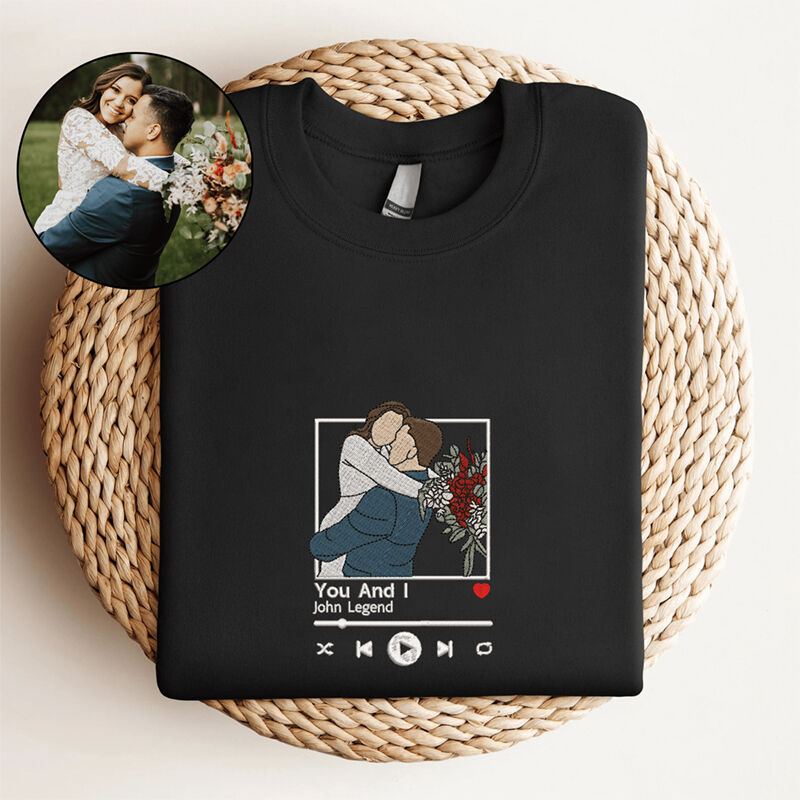 Personalisiertes Sweatshirt Individuell besticktes Paar Farbfoto Musikspieler Design Tolles Geschenk für Liebhaber