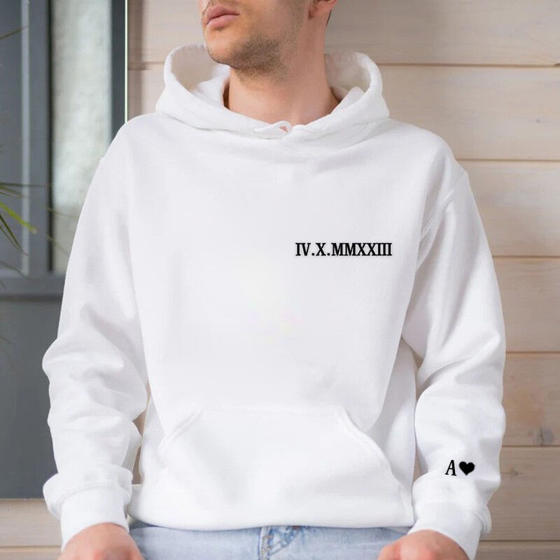 Personalisierte Hoodie gestickt seitlichen römischen Ziffer Datum und Initiale Großes Geschenk zum Jahrestag