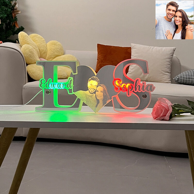 Miroir lumineux personnalisé avec photo et nom personnalisés. Joli cadeau pour la Saint-Valentin